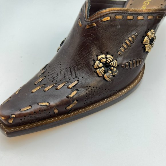 BCBGirls Western Style Mules Slip-on Square Toe Sz 7.5 Leather Upper and Sole - Picture 10 of 15